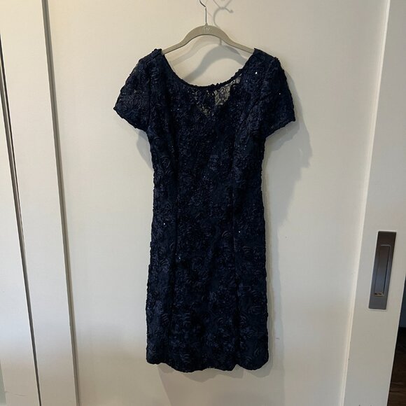 Rosette Sequin Lace Tea-Length Cocktail Dress with Cap Sleeves - Picture 4 of 4